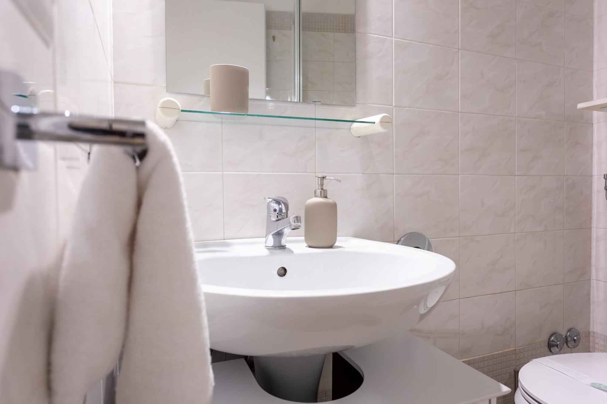 Apt Rome 5 Bdrms Ngoại thất bức ảnh